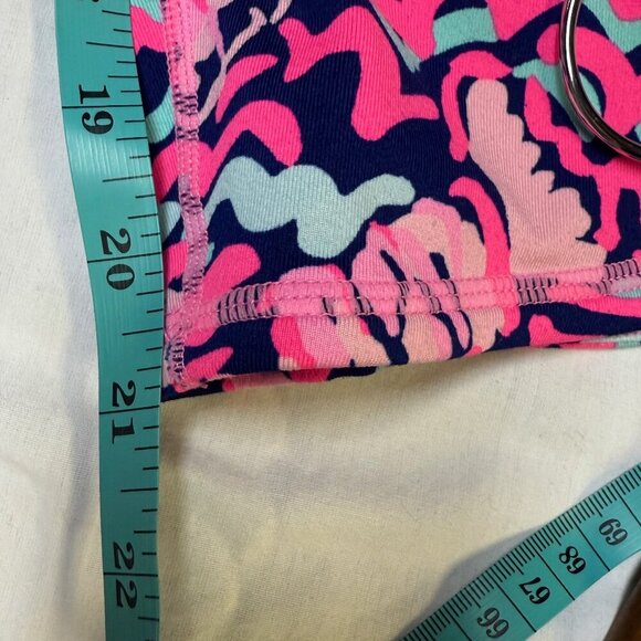 Lilly Pulitzer Luxletic Cropped Leggings Lobstah Roll Print Women’s Large EUC - Picture 10 of 11